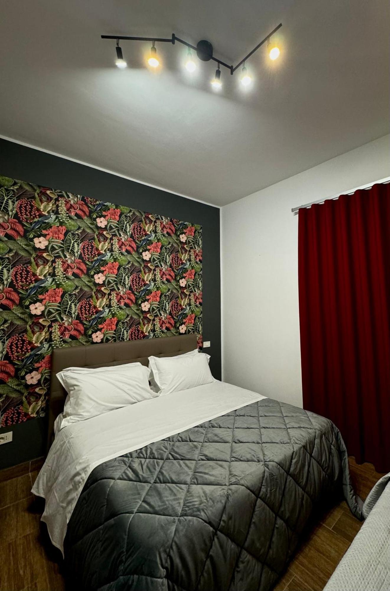 Enotria Bnb Bed & Breakfast เรจโจ ดี คาลาเบีย ภายนอก รูปภาพ