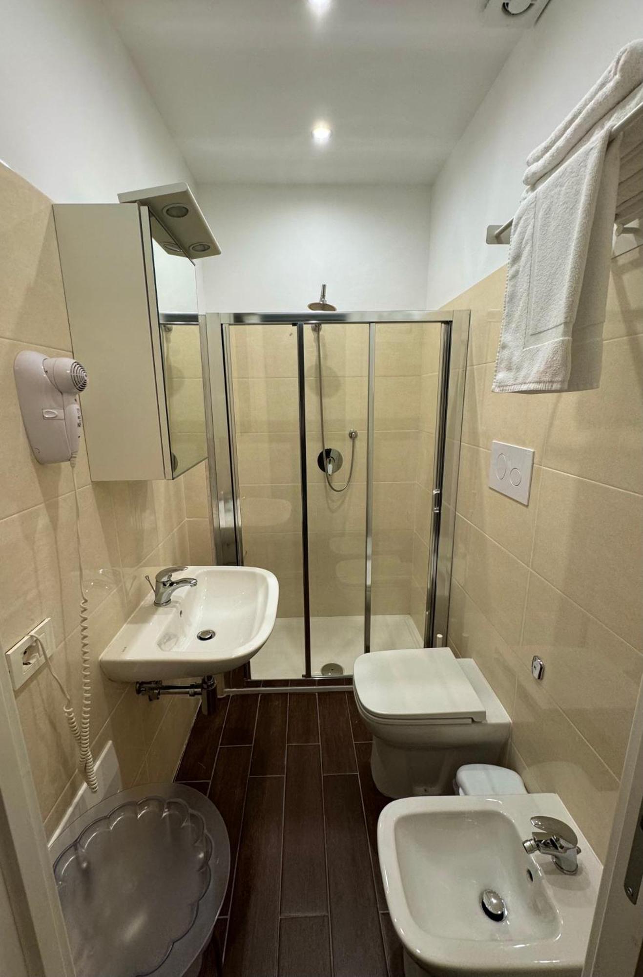 Enotria Bnb Bed & Breakfast เรจโจ ดี คาลาเบีย ภายนอก รูปภาพ